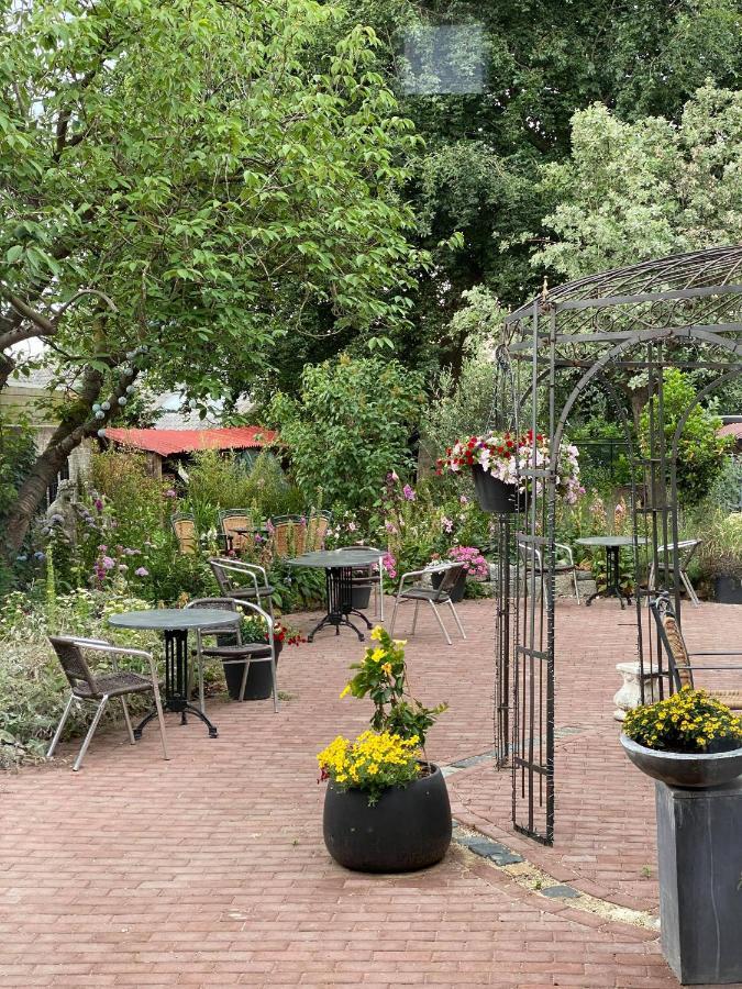 Atalanta-Wellness Roermond 'De Wethouder' Panzió Herten Kültér fotó